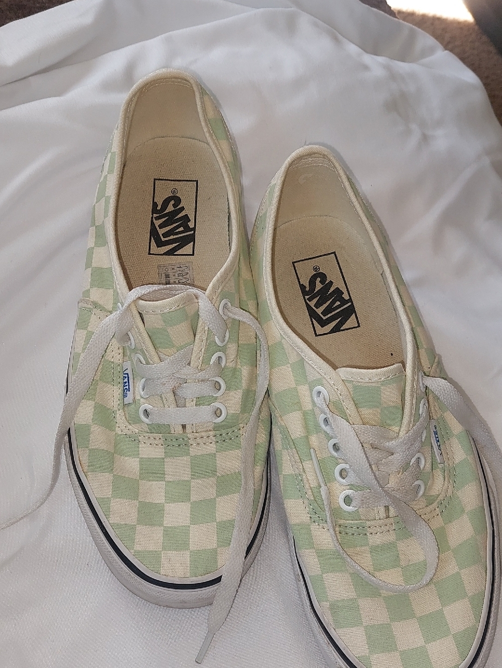 Vans Checkerboard Low Top Sneakers - Mint Green & Cream.Skater Shoes
